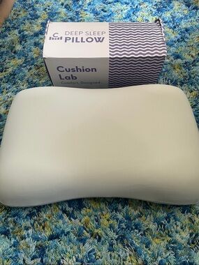 Cushion Lab Deep Sleep Pillow, like-new